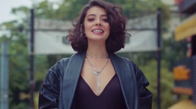 Benden Ne Olur Masal (Selin Şekerci) kimdir?