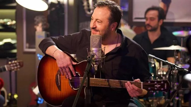 Ercan Saatçi ile ‘Çok Akustik’ Programı Star TV Ekranlarında Başlıyor!