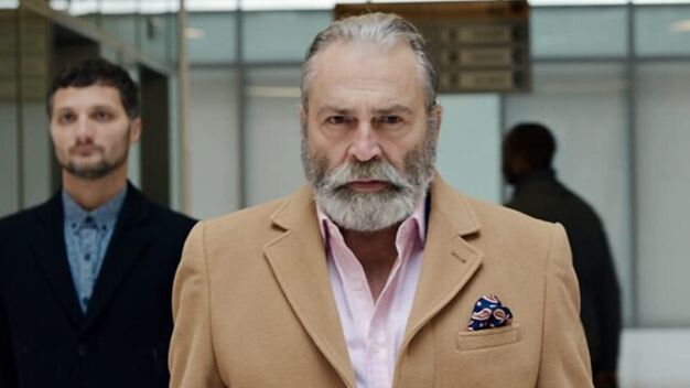 Haluk Bilginer’in rol aldığı BBC dizisi New Blood Gain'de!