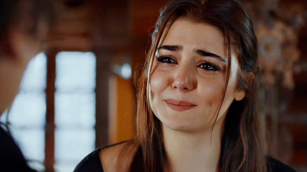 Hande Erçel'den duygusal paylaşım: Seni çok özlüyorum!