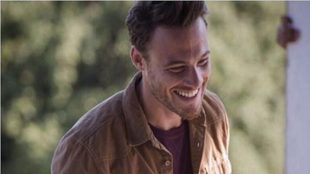 Kerem Bursin hastaneye yattı