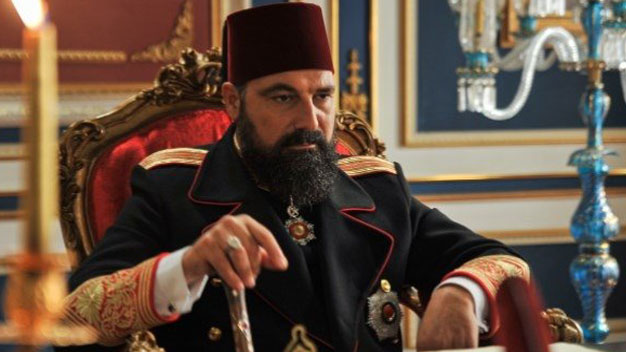 Payitaht Abdülhamid Ziya Sami (Ertuğrul Postoğlu) Kimdir?